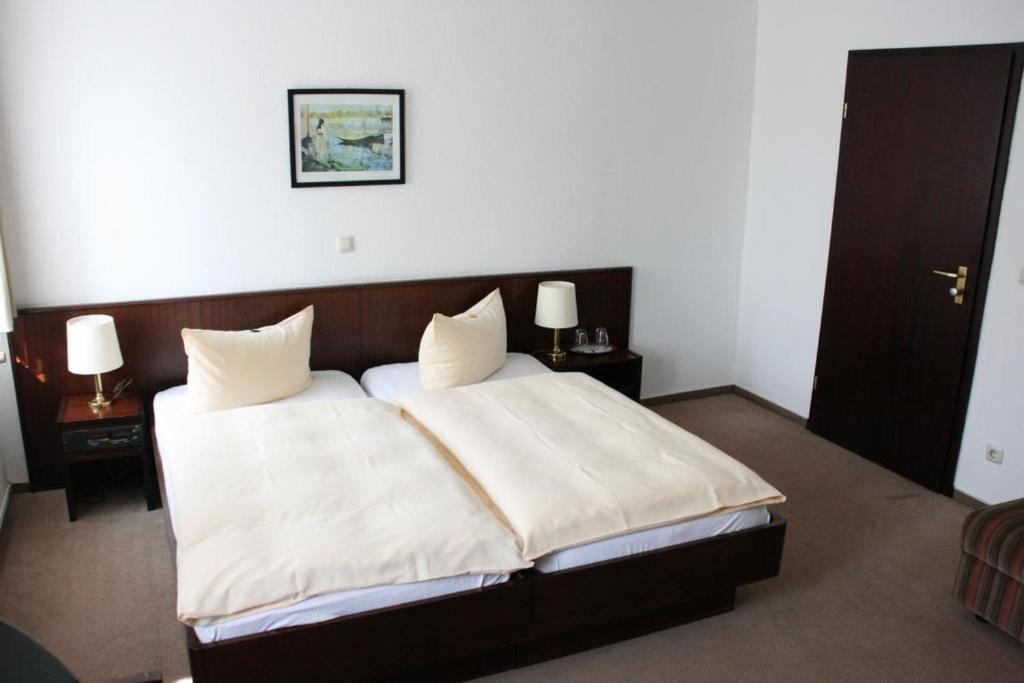 Hotel Diening Essen Room photo